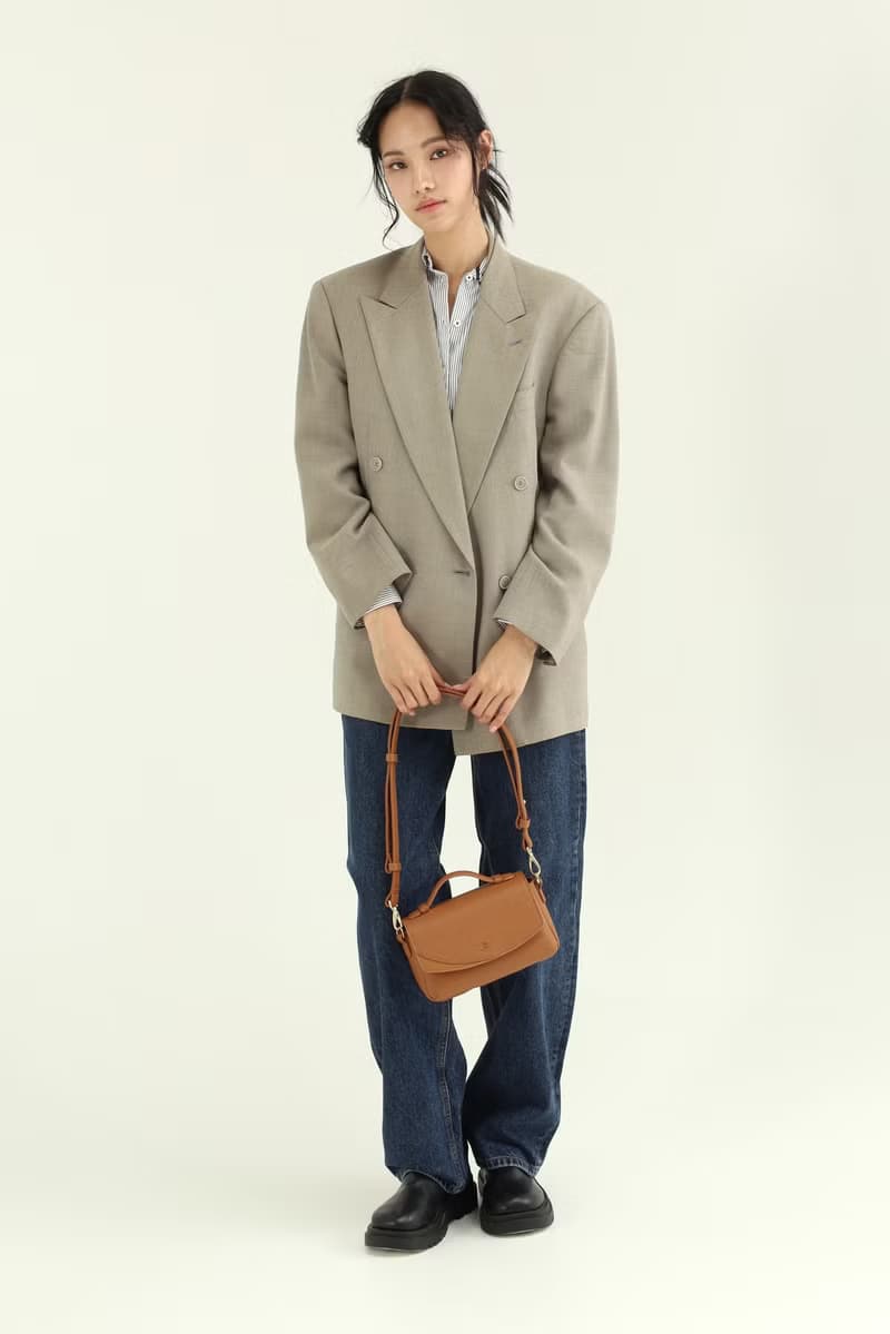 Megan (Tan):  Crossbody bag, Cow leather, Brown, Light weight, Mini bag