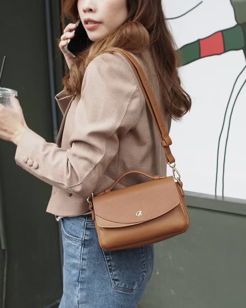 Megan (Tan):  Crossbody bag, Cow leather, Brown, Light weight, Mini bag