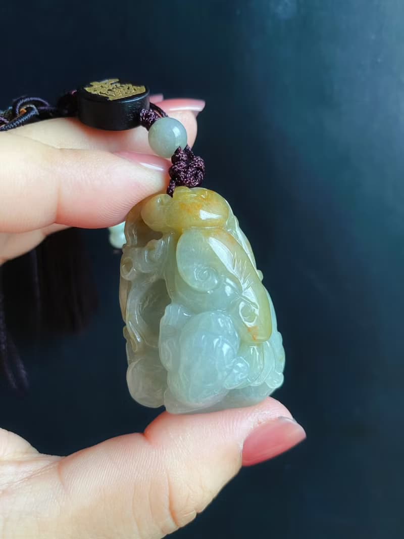 天然緬甸玉 翡翠 翹色巧雕 黃翡玉質細膩 如意 三腳金蟾 包掛