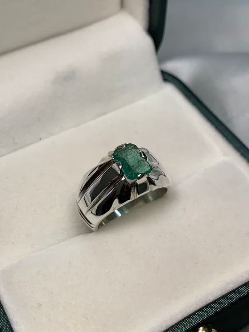 Natural Vivid Green Emerald Mens Ring Sterling Silver 925 Ring Handmade Emerald
