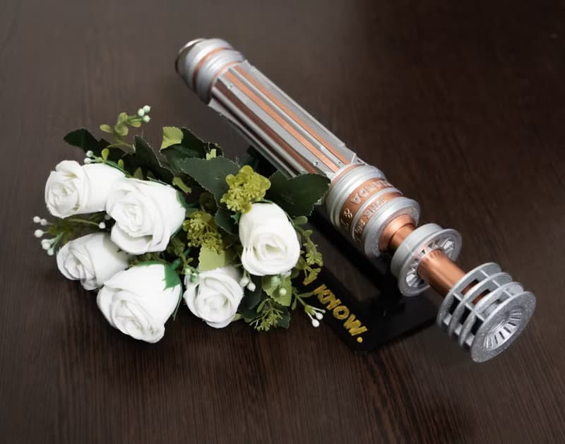Wedding bouquet holder inspired by Leia's lightsaber hilt