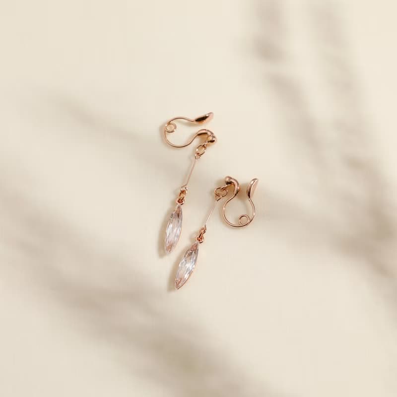 drop marquise PG ―輝くリーフのループフィットイヤリング　ピンクゴールド