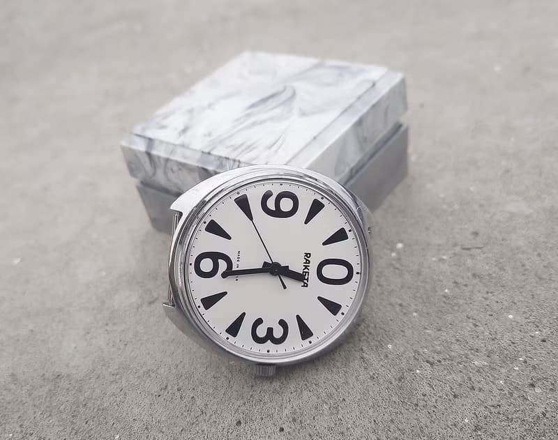 Mechanical wrist watch Raketa 2609 HA Zero  – Soviet mens watch wind up