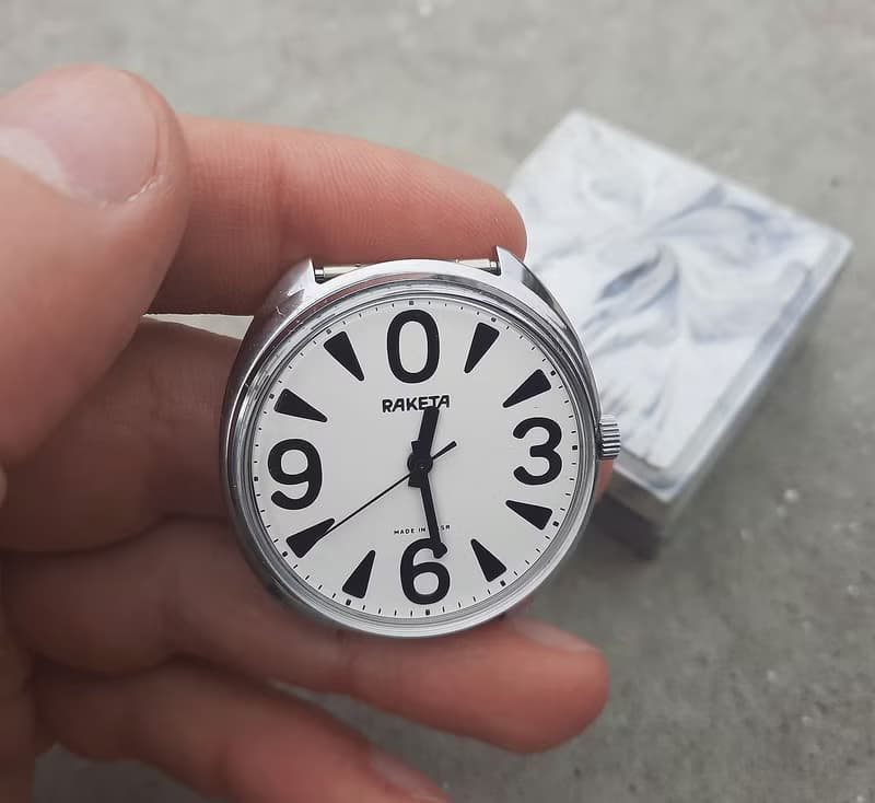 Mechanical wrist watch Raketa 2609 HA Zero  – Soviet mens watch wind up