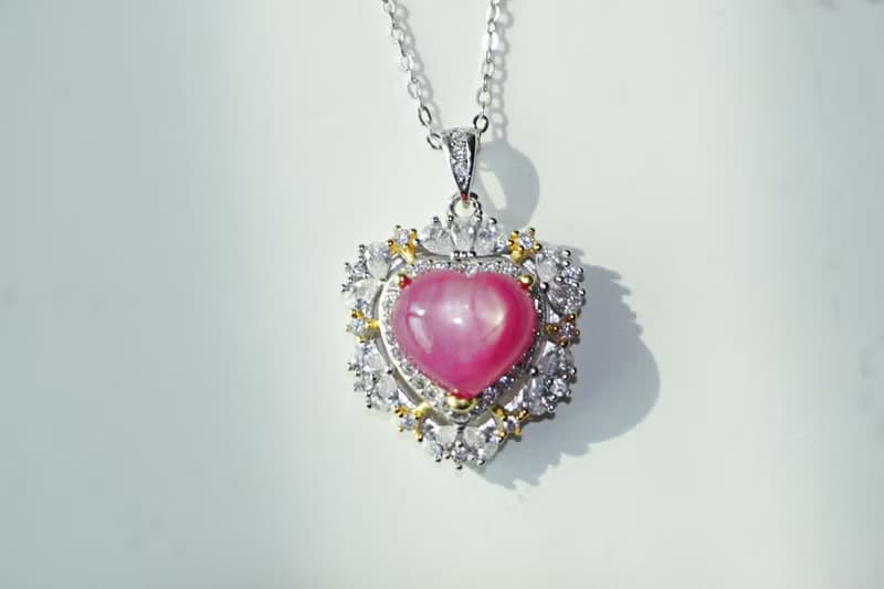 Necklace and Pendant Natural Ruby 7 Cts. Sterling Silver 925.