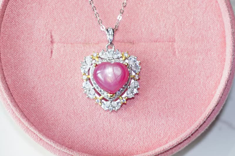 Necklace and Pendant Natural Ruby 7 Cts. Sterling Silver 925.