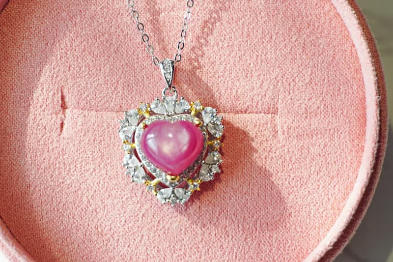 Necklace and Pendant Natural Ruby 7 Cts. Sterling Silver 925.