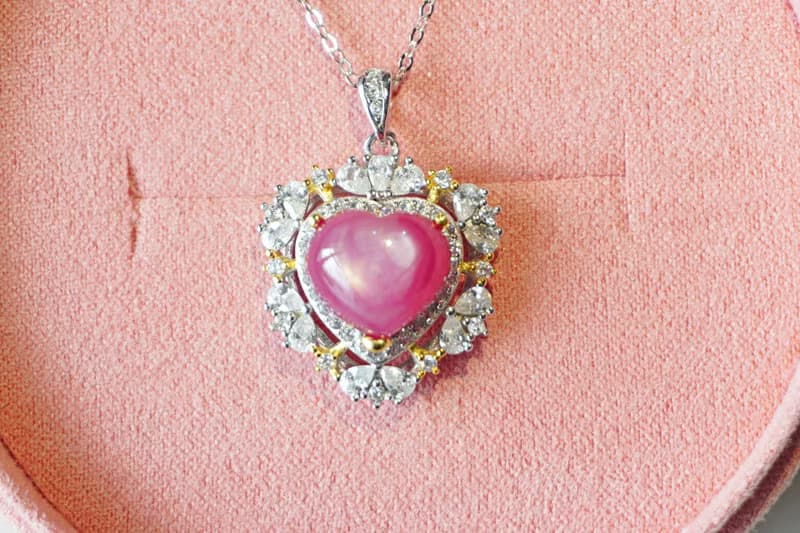 Necklace and Pendant Natural Ruby 7 Cts. Sterling Silver 925.