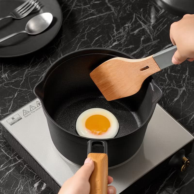 【Taste Plus】悅味元木 鑽石級內外不沾鍋 小湯鍋 牛奶鍋 18cm