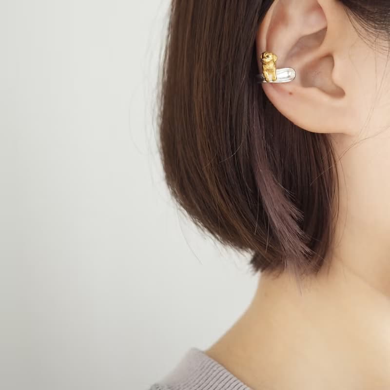 垂耳犬のイヤーカフ