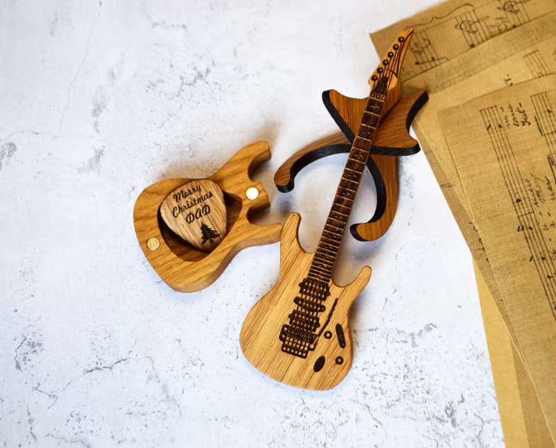 Box for guitar picks, personalized wooden guitar pick holder for guitar player