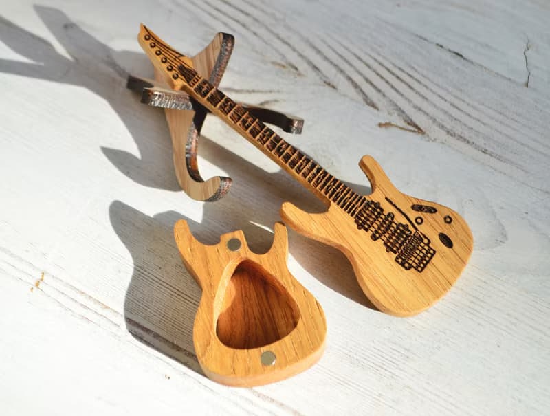 Box for guitar picks, personalized wooden guitar pick holder for guitar player