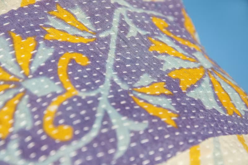 手縫紗麗布側背包/刺繡側背包/刺繡肩背包/手縫紗麗線側背包-紫色