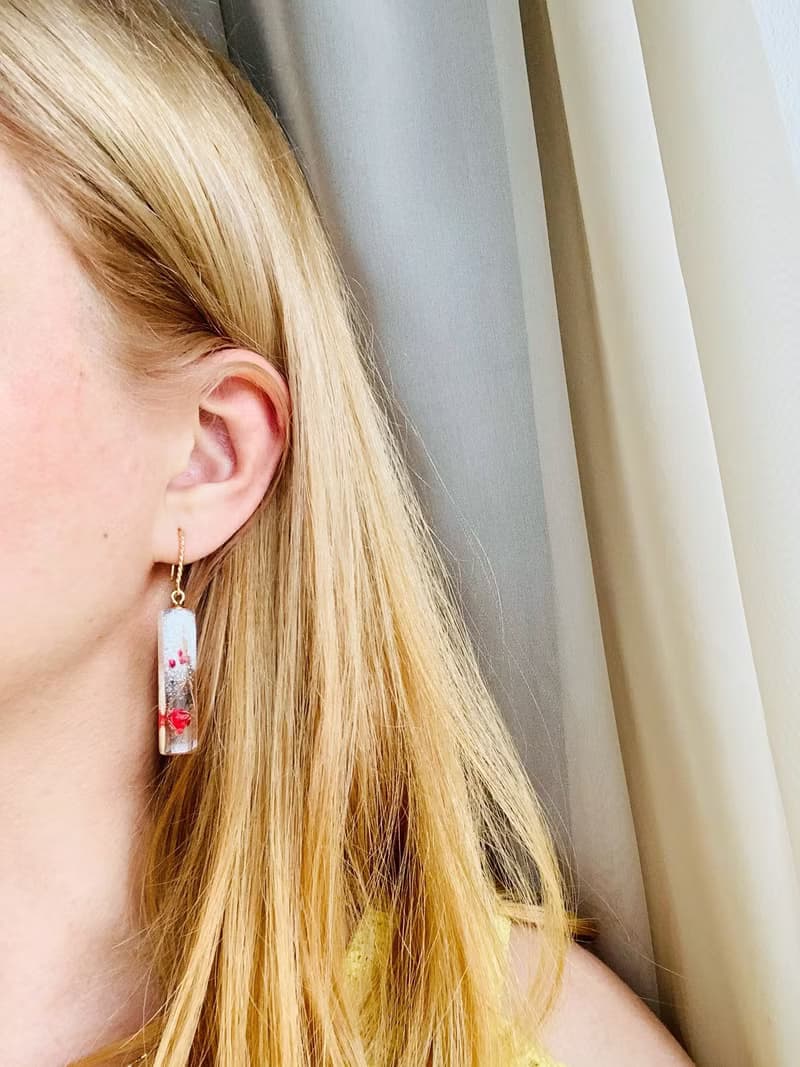 Handmade resin earrings Red Flowers, Birthday gift for women, Dangle earrings