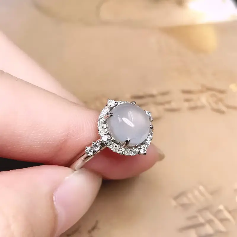 玻璃種翡翠蛋面戒指 18K | 天然緬甸A貨翡翠 | 送禮