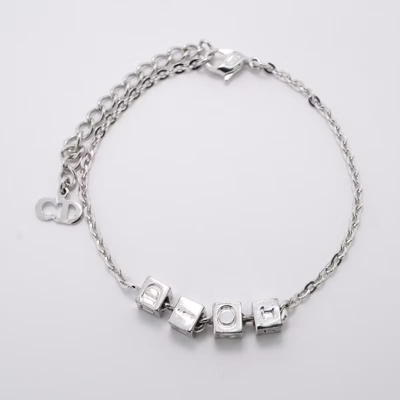【特選貨品】Dior銀色小立方復古vintage手鏈手鐲首飾品禮物