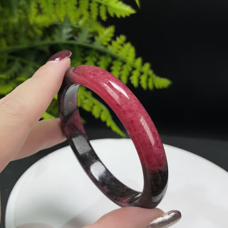 精品 巴西深玫粉薔薇輝手镯 56MM 閃片潑墨風桃花玉手環 心輪包容
