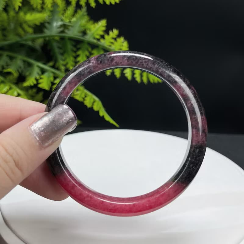 精品 巴西深玫粉薔薇輝手镯 56MM 閃片潑墨風桃花玉手環 心輪包容