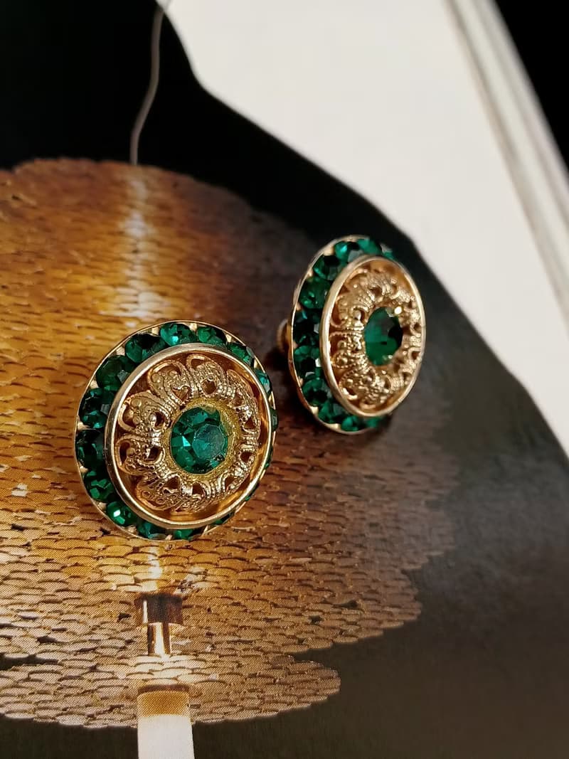 vintage jewelry  華麗宮廷風綠萊茵鑽 夾式耳環