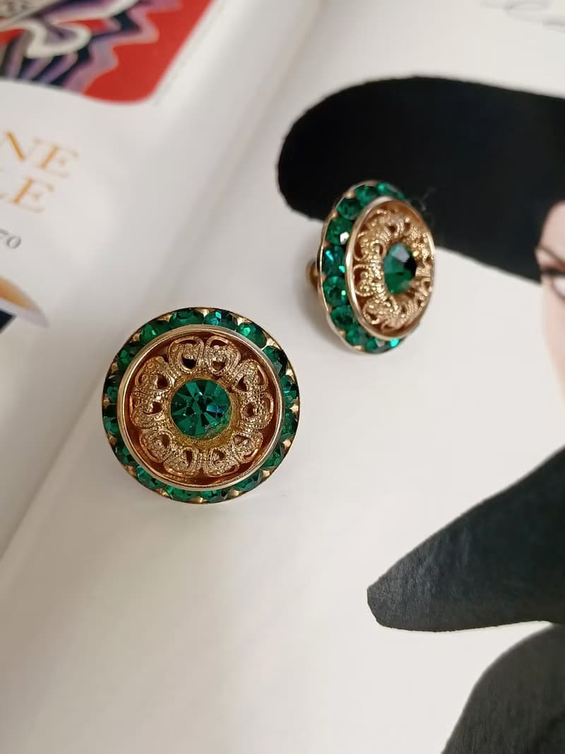 vintage jewelry  華麗宮廷風綠萊茵鑽 夾式耳環
