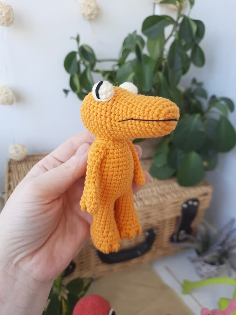 Rainbow friend toys gift. Stuffed doll for kids. Orange rainbow friends Roblox