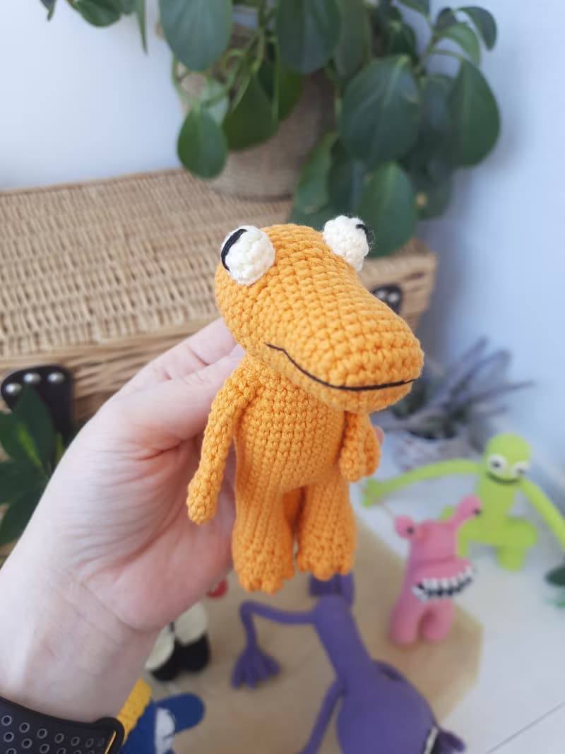 Rainbow friend toys gift. Stuffed doll for kids. Orange rainbow friends Roblox