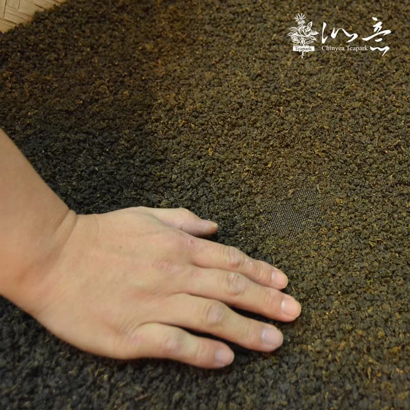 凍頂烏龍茶 - 濃香甘醇! 台灣南投傳統比賽茶中焙火