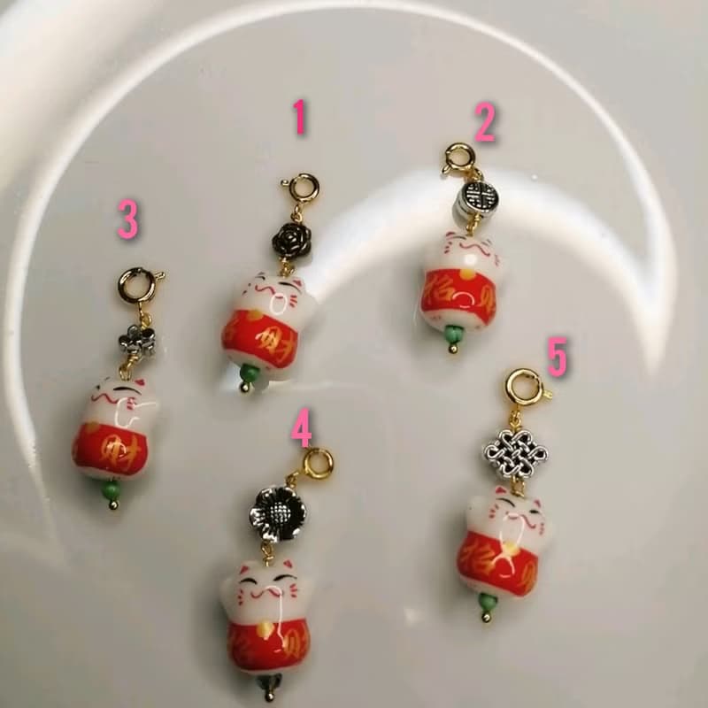 金銀財寶 14K陶招財貓綠松隨意扣