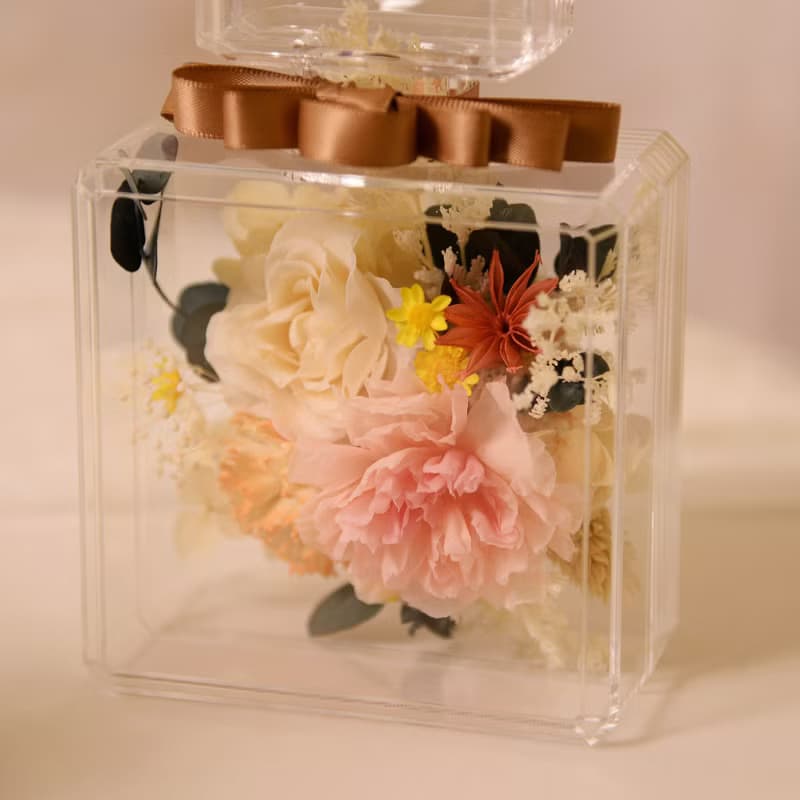 【純淨】母親節 康乃馨 透明壓克力香水瓶 永生花 乾燥花 / 共2款