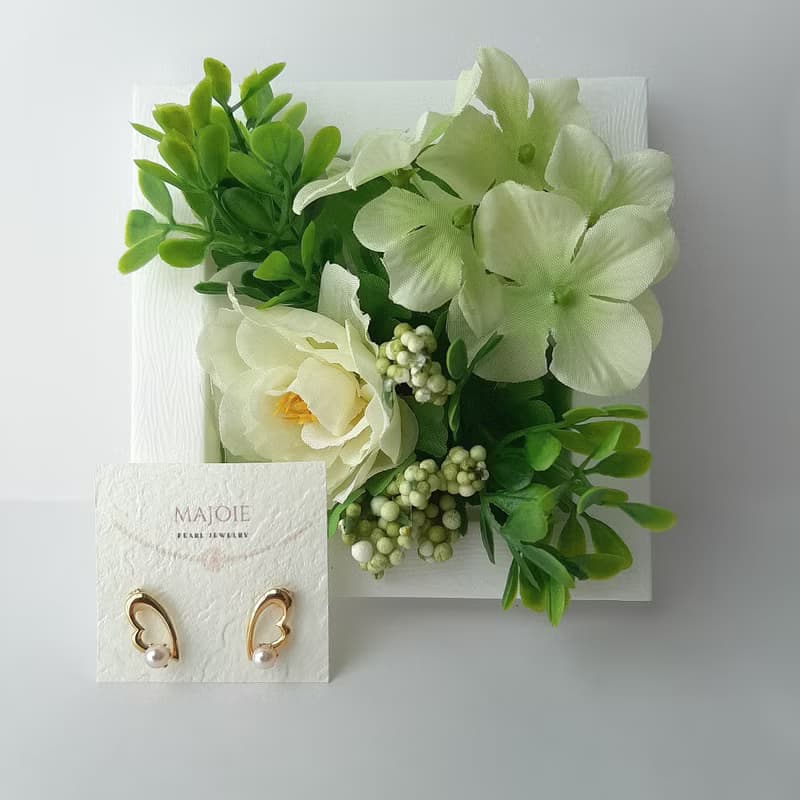K18　オープンハート型 　ピアス　あこや真珠　ベビーパール　あこやパール　パールピアス　日本の真珠 pearl earrings  珍珠耳環  진주귀걸이