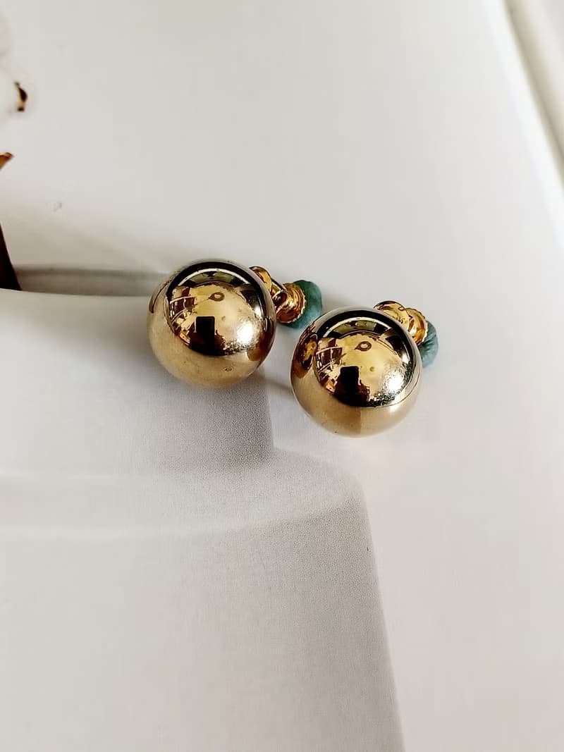 vintage jewelry  典雅小金球 夾式耳環