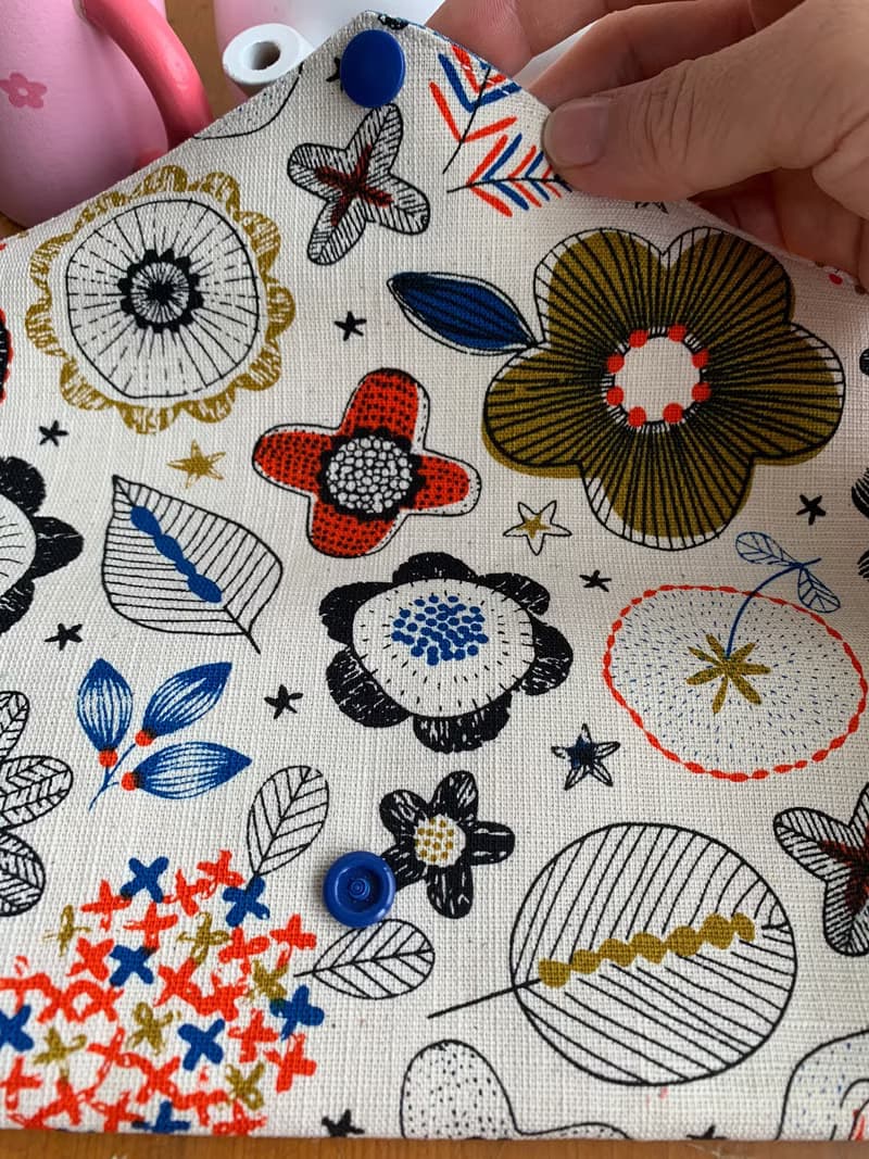 文青風環保筷袋  繽紛花繪  手作餐具袋.交換禮物.