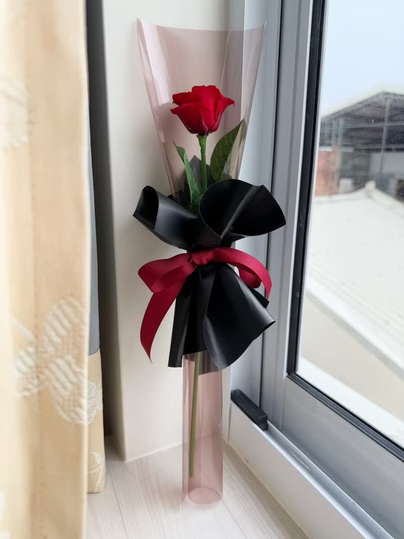 情人節花束  永生玫瑰花 單支花束 七夕 送禮 附提袋