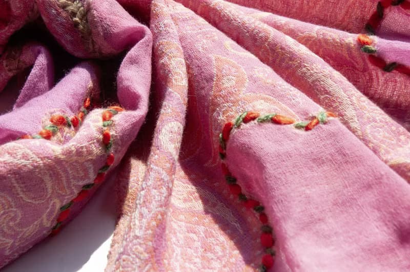 喀什米爾Cashmere/水煮羊毛披肩/針織圍巾/刺繡圍巾/羊絨披巾-花