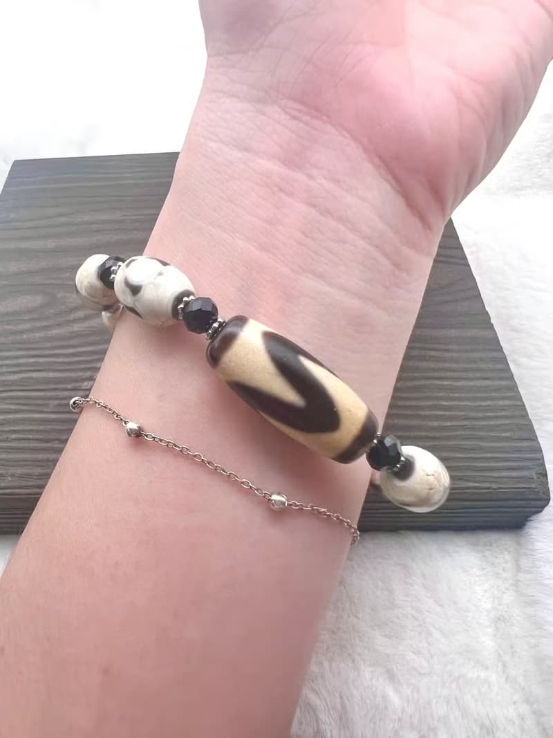 覺護-小年份手工虎牙雞骨白鈣化三眼天珠手串/剛強/清淨/醒覺