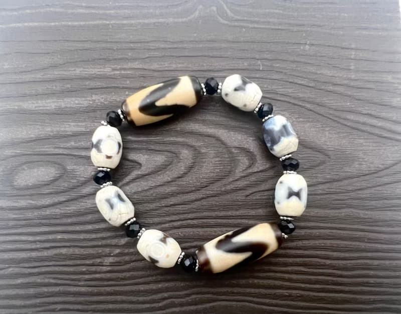 覺護-小年份手工虎牙雞骨白鈣化三眼天珠手串/剛強/清淨/醒覺