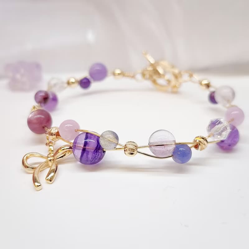 星紫月語。千層螢石 紫水晶 白水井 紫鋰雲母 水晶手鍊