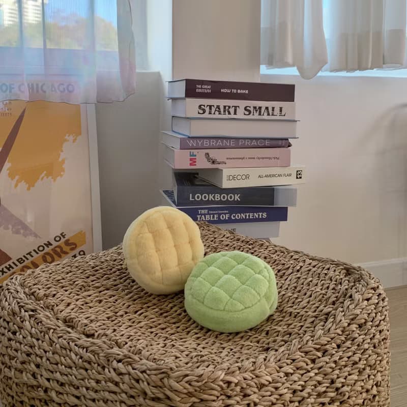 Melon Bread Pouch