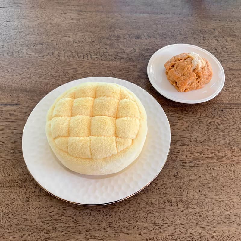 Melon Bread Pouch
