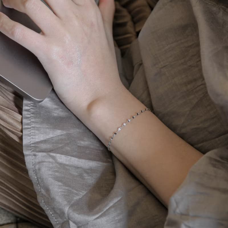 唇型亮片純銀手鍊 | 簡約。百搭。潮流時尚