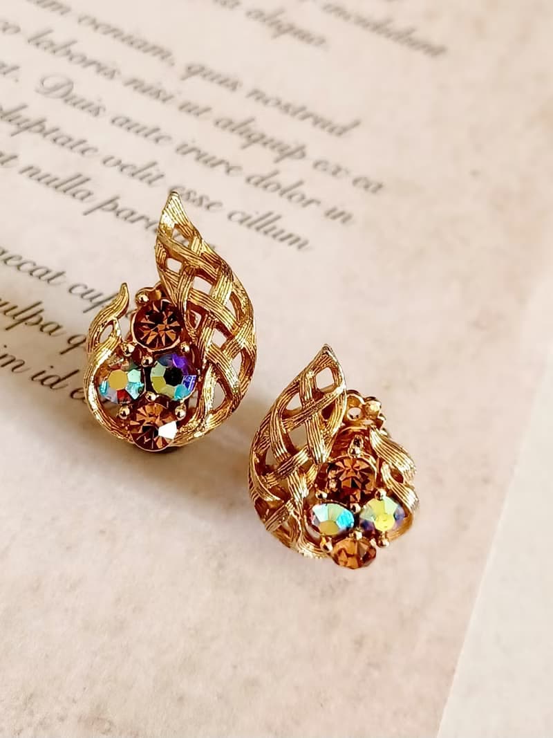 vintage jewelry  LISNER 繽紛砂金網格萊茵 夾式耳環