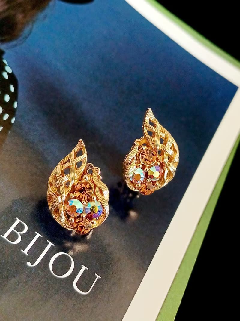 vintage jewelry  LISNER 繽紛砂金網格萊茵 夾式耳環
