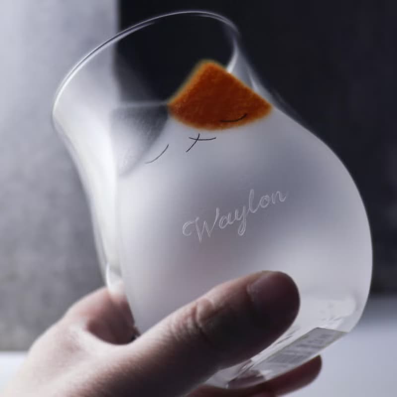 340cc【日本石塚硝子Aderia】(三花貓)陪在你身邊睡著的貓咪杯