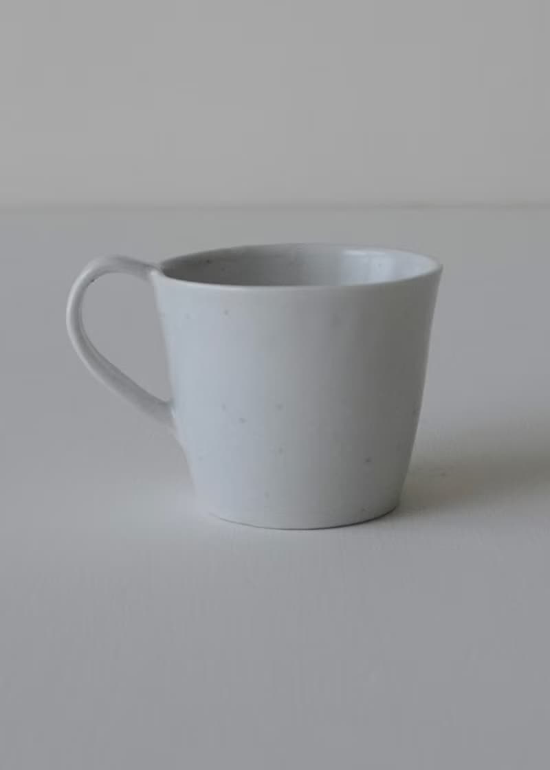 白瓷杯