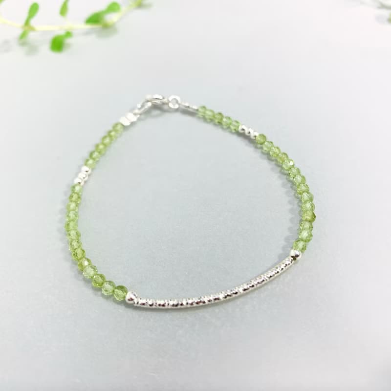 Ops silver bracelet -手工/限定/綠橄欖/簡約/極細/禮物/純銀