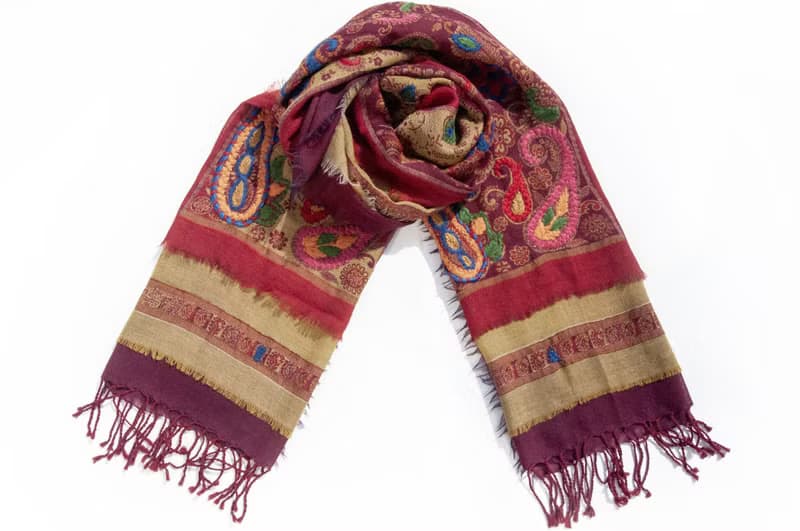 喀什米爾Cashmere/水煮羊毛披肩/針織圍巾/刺繡圍巾/羊絨披巾-花