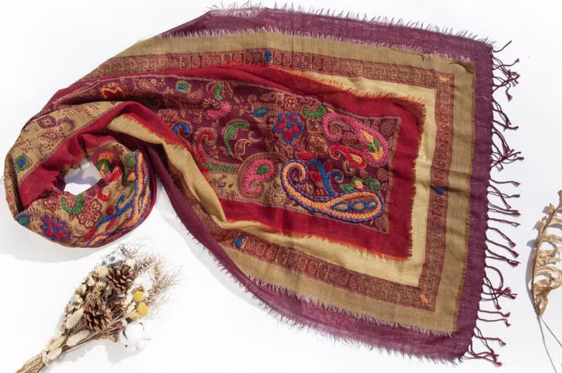 喀什米爾Cashmere/水煮羊毛披肩/針織圍巾/刺繡圍巾/羊絨披巾-花