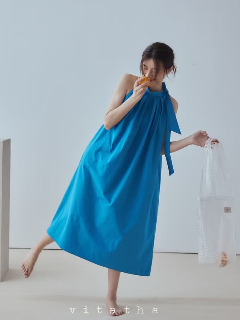深竹月藍 掛脖上衣/洋裝 夏日忘憂草無袖掛脖連衣裙