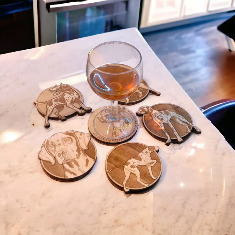German Shorthaired Pointer Wooden Coaster Set –  Ideal Gifts for Dog Lovers