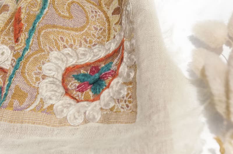 羊絨毛毯 水煮羊毛披肩/針織圍巾/刺繡圍巾/羊絨披巾/喀什米爾Cashmere 聖誕節禮物 交換禮物 母親節 父親節-花
